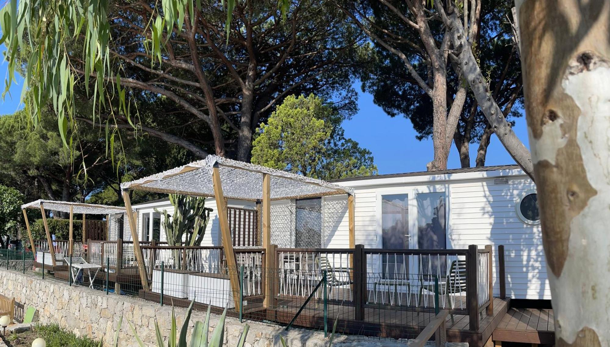 Camping Les Cigales Hotel Mandelieu Eksteriør billede