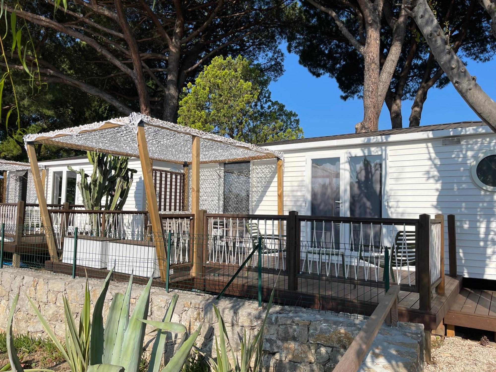 Camping Les Cigales Hotel Mandelieu Eksteriør billede
